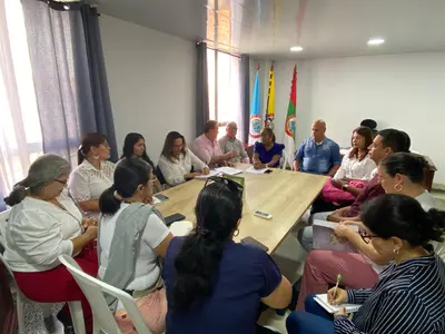 Tuluá se prepara para el Foro Educativo Nacional con el apoyo de la Alcaldía a sus Docentes Líderes